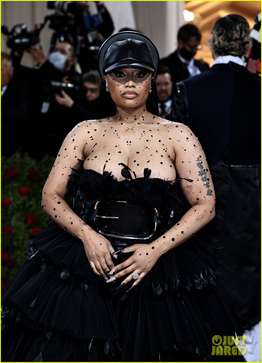 CUsersmniedOneDriveDocumentsJust Jared2023128nicki minaj 054993229